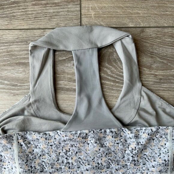 Lululemon Scoop Neck Tank Luon - Picture 13 of 14
